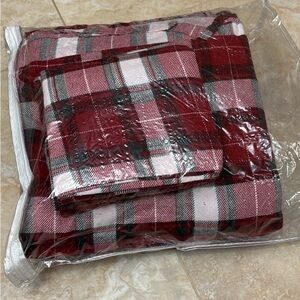 Red Plaid Sheet Set